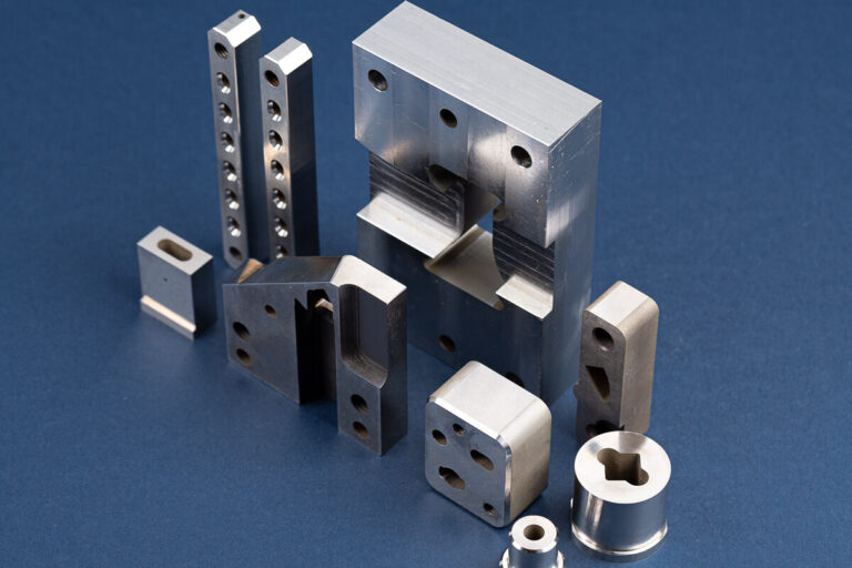 Wykonywanie wykrojników - technologie i proces produkcji