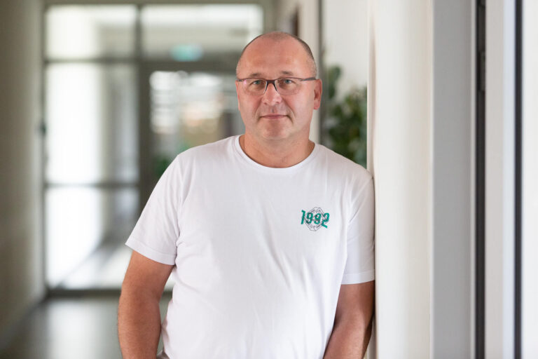 Drugi rok pandemii w branży CNC. Jak radzimy sobie z wyzwaniami?