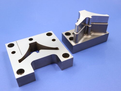 Matryce i stemple do wykrawania