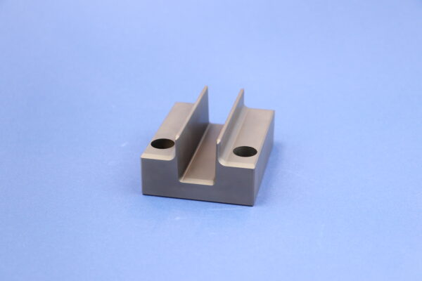 Inne elementy nienormalizowane do tłoczników